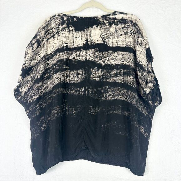IC Collection Keyhole Tunic Top Size Small Black Artsy Lagenlook Cupro Ombre - Picture 3 of 7